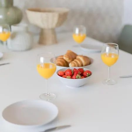 Haya Sieview - 'the Beach' Hága