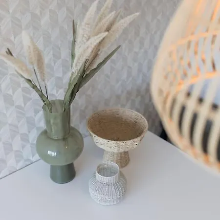 Haya Sieview - 'the Beach' * Haag