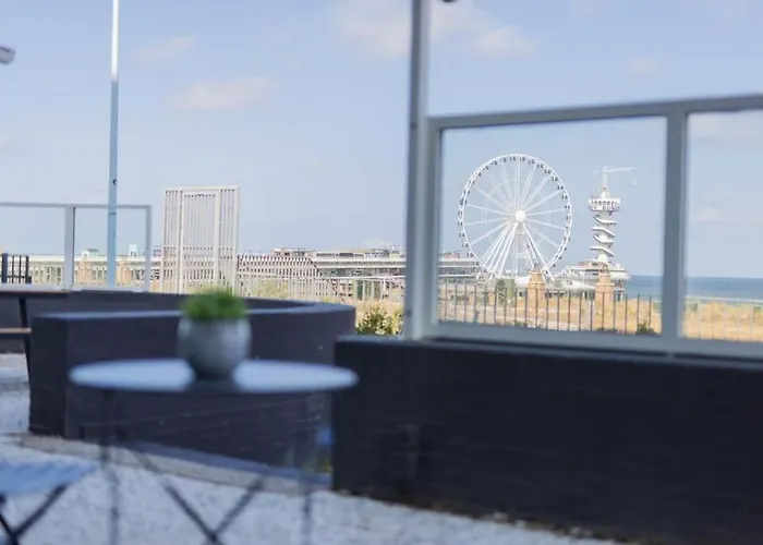 Haya Sieview - 'the Beach'