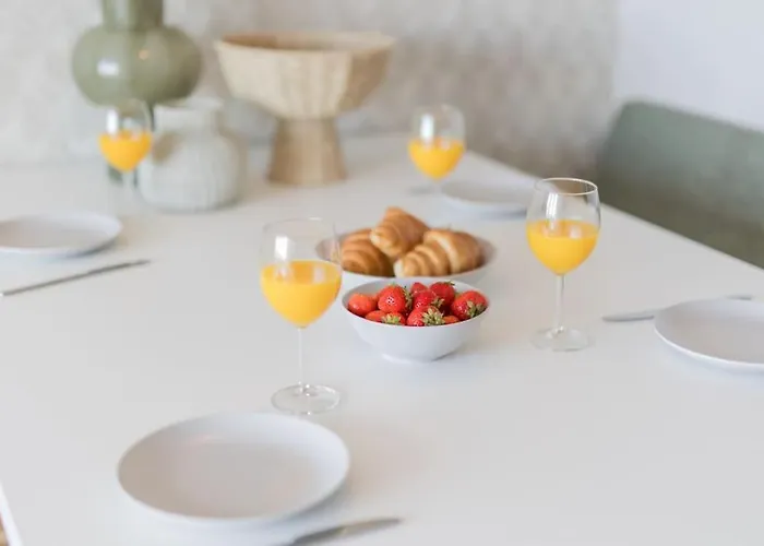 Haya Sieview - 'the Beach' Hága