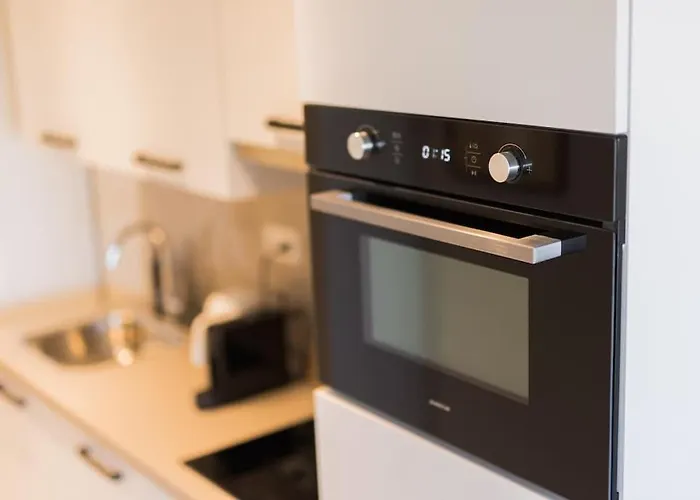 Haya Sieview - 'the Beach' لاهاي