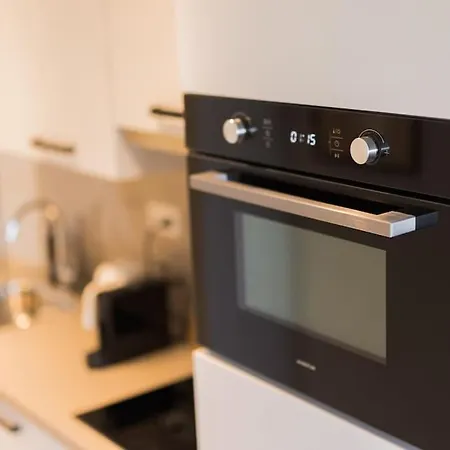 Haya Sieview - 'the Beach' La Haye