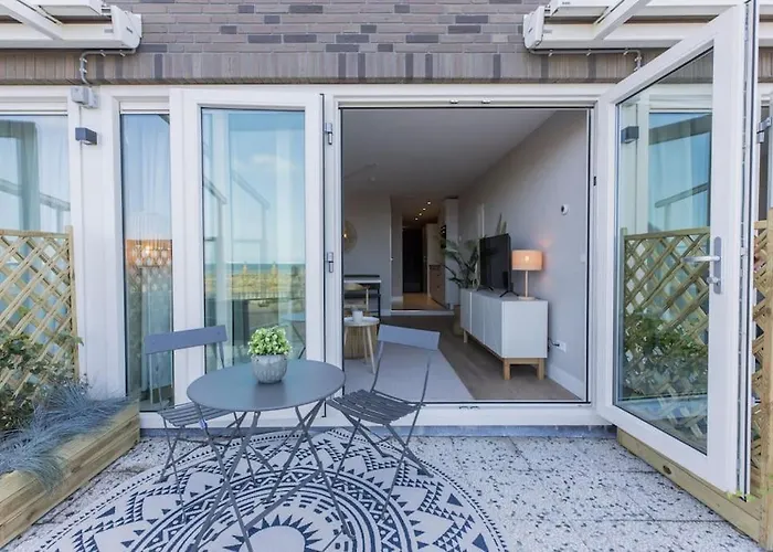 Haya Sieview - 'the Beach' *